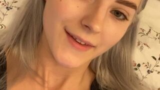 evaelfie naughty brunette is petting natural tits