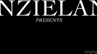 kittytinypaws prefers rubber toys