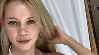 sofie_sofie Crazy baby passionately fucks with a mulatto