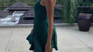 sofie_sofie sweet coquette flaunts her body