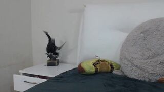 ghostyboo naughty slut fucks anus phallus