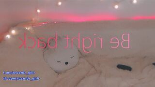 Heymoll vicious girl relish fingers with herself