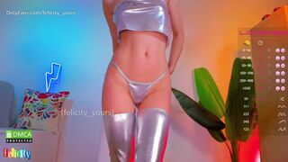 felicity_yours flexible chick heartily exercises its holes