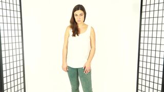 Alyssa Reece hot babe fucks shaved holes