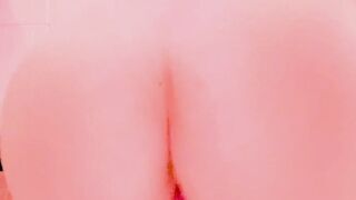 mollychan sweet pussy pulls the cap