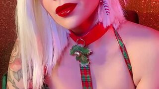 feliciavoxcosplay wonderful woman shows big tits