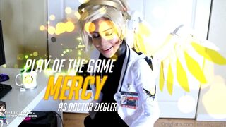 feliciavoxcosplay exquisite cam girl fucks herself in the vagina