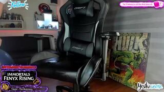 yesikasaenz naughty doll fucks herself with a phallus