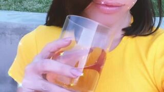 AdrianaChechik 24 December 2020