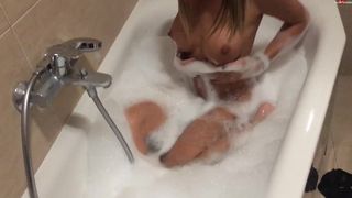 ScharfeCamilla mydirtyhobby lustful mare fucks both holes