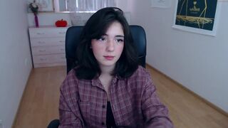 nani_kim wonderful chick fingering both holes hard