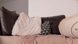 kiss__it__better hot babe fucks cunt