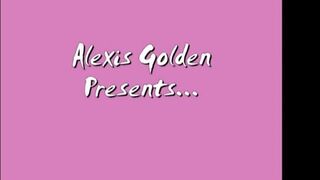 alexisgoldenxxx  squirt masturbation