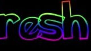 RRhilranbw1 shy babe fucks her cunt with a sex toy