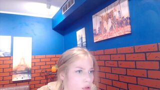 leiavelvet cute slut jumps on a dildo