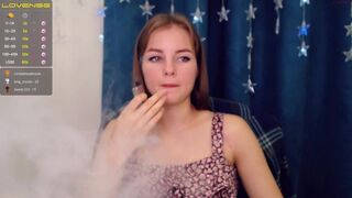 cute_millaa honest bum