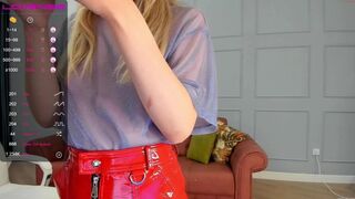 kan_sora vicious girl shows boobs