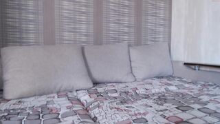 soijii nude pussy show with big tits