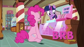 showyourmoney spectacular slut strokes her clit