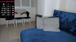 givemeemoree noble lady praises boobs