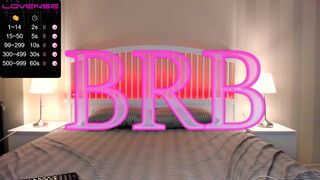 givemeemoree busty bitch massages her pussy and nipples