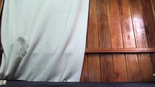 foxyemilly perfect teen pussy shows shaved hole