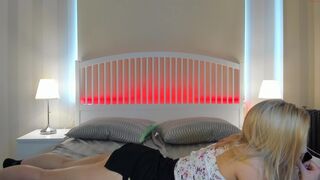 fknawesome amazing babe jerking her shaved cunt