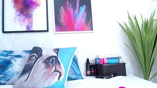 allison_wade mature babe gets a huge ass