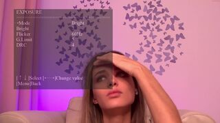 sapphirealice live cams with tanned petite pussy