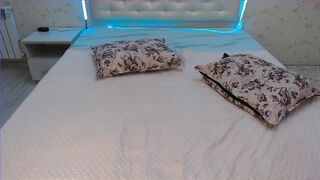 kumiko_khan hottie masturbates shaved cunt