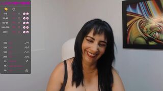 mom_xxx exciting online rubbing  with a beautiful bitch