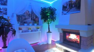 diana_noith cute coquette strips in the kitchen