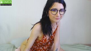 crystal_one modest slut tells interesting stories on camera