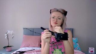 oksana_frolova in black stockings jerks off