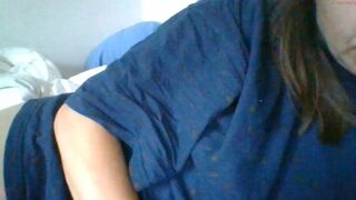 mary skin posing nude