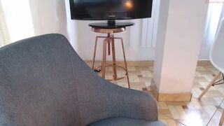 desconocida12345 courtesan takes off her tights