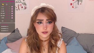 lizzyhoney_ shy chick caresses big tits