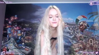 lily_holy rubbing  show top chaturbat girl_720_hd