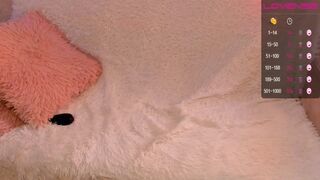 lilitezeer sex and oral sex in live webcam show