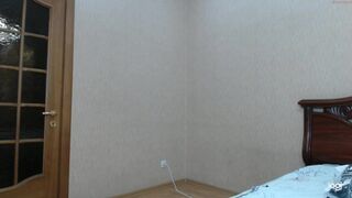 kumiko_tenshi young schoolgirl erotically eats a banana