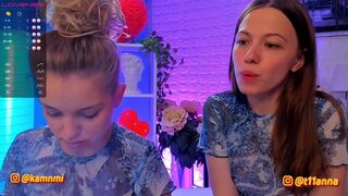 huntertiana fuck a sex toy toy in  chat