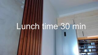 8a8y_nura black haired confused