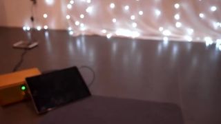 kateelife charming courtesan jerks pussy with dildos