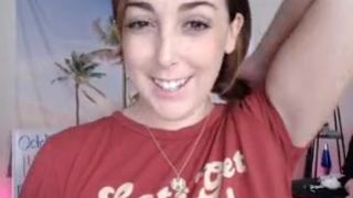 kittylacee big tit babe pulls clit