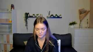 caitlin_bell busty cam whore is played online