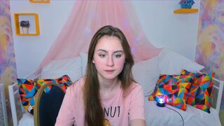 elizabeth_wong toy petting and gagged