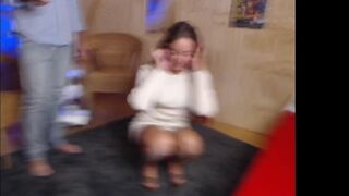 angelbabe02 huge ass shaking in a public show