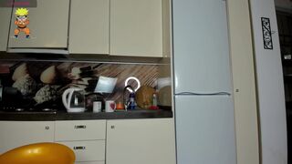 yummiamy exquisite skin fucks pussy through pants