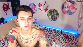 strawberry_chocolate naked usa pussies in online live show