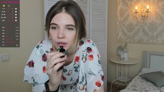 solla_q slobbery  with black cam girl